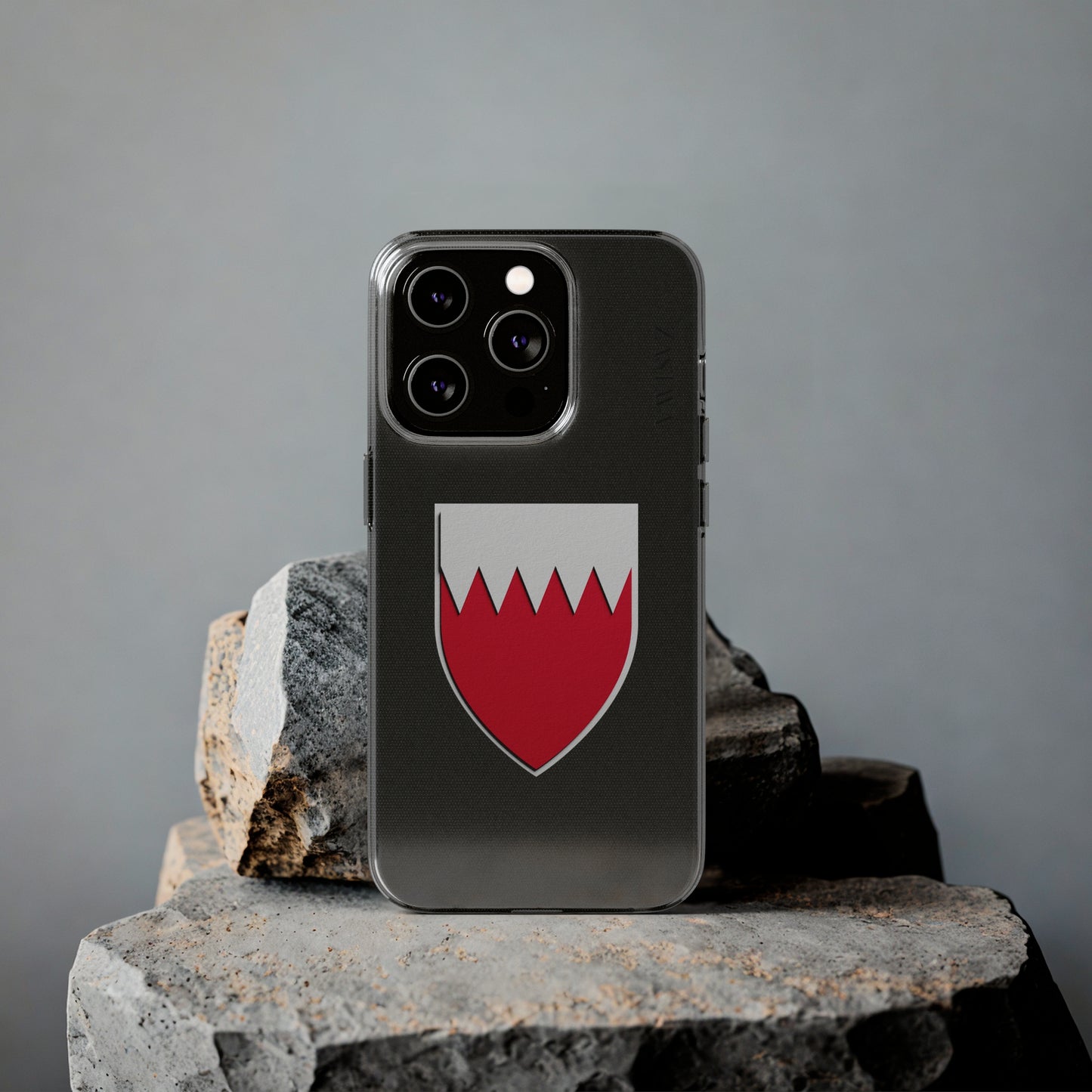 Bahrain Case iPhone 14 Pro Shield Emblem